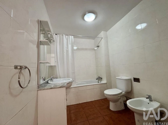 Moradia T5 para Venda em Vila Nova de Anha Foto 18