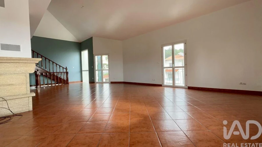 Moradia T5 para Venda em Vila Nova de Anha Foto 20