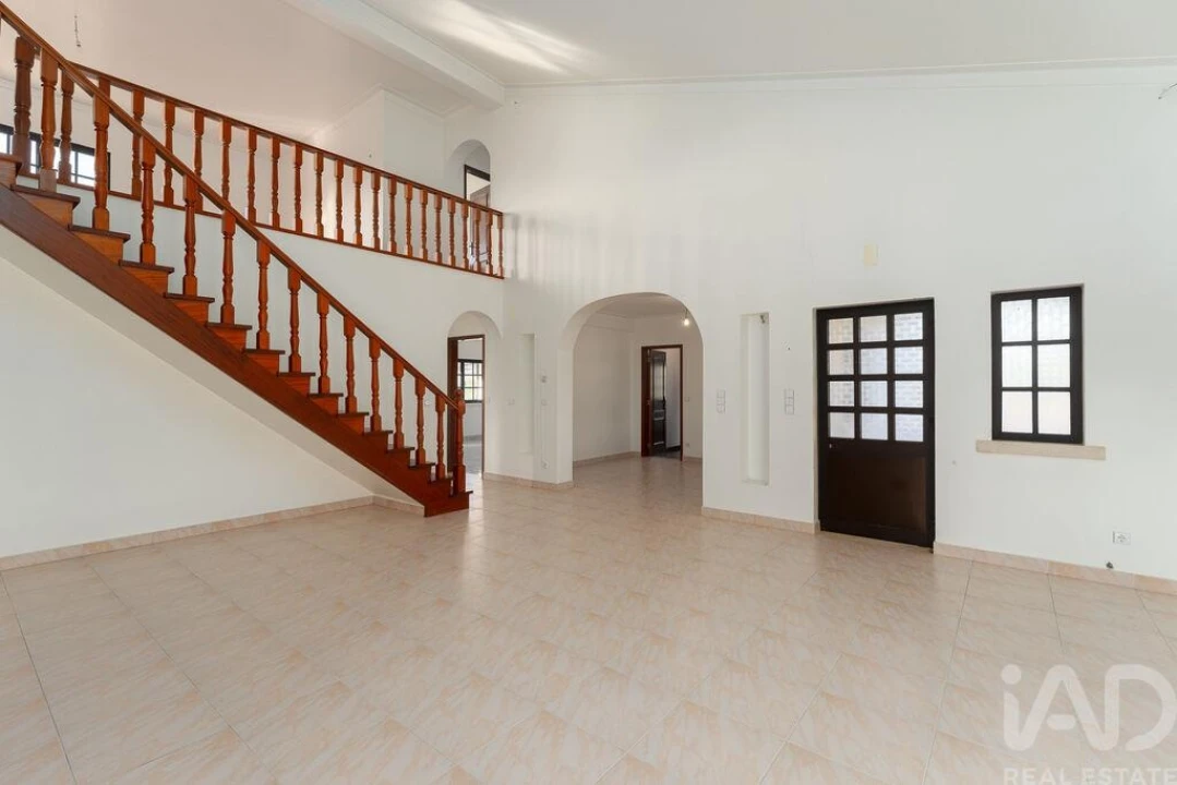 Moradia T5 para Venda em São Pedro de Tomar Foto 7