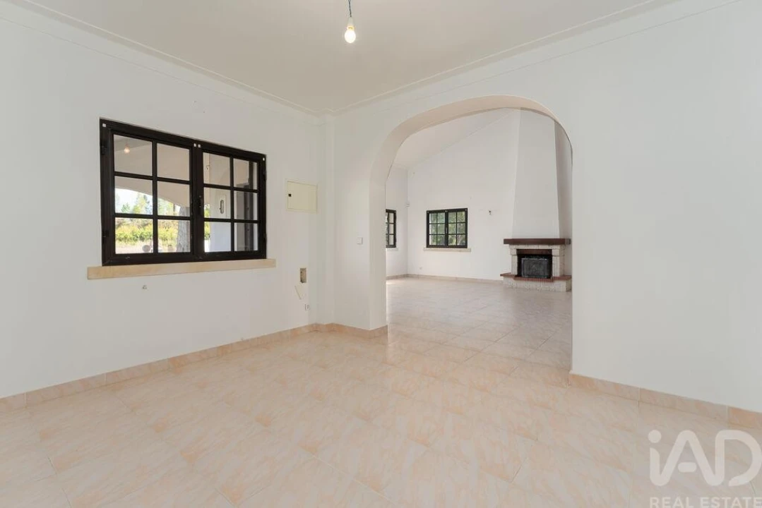 Moradia T5 para Venda em São Pedro de Tomar Foto 9