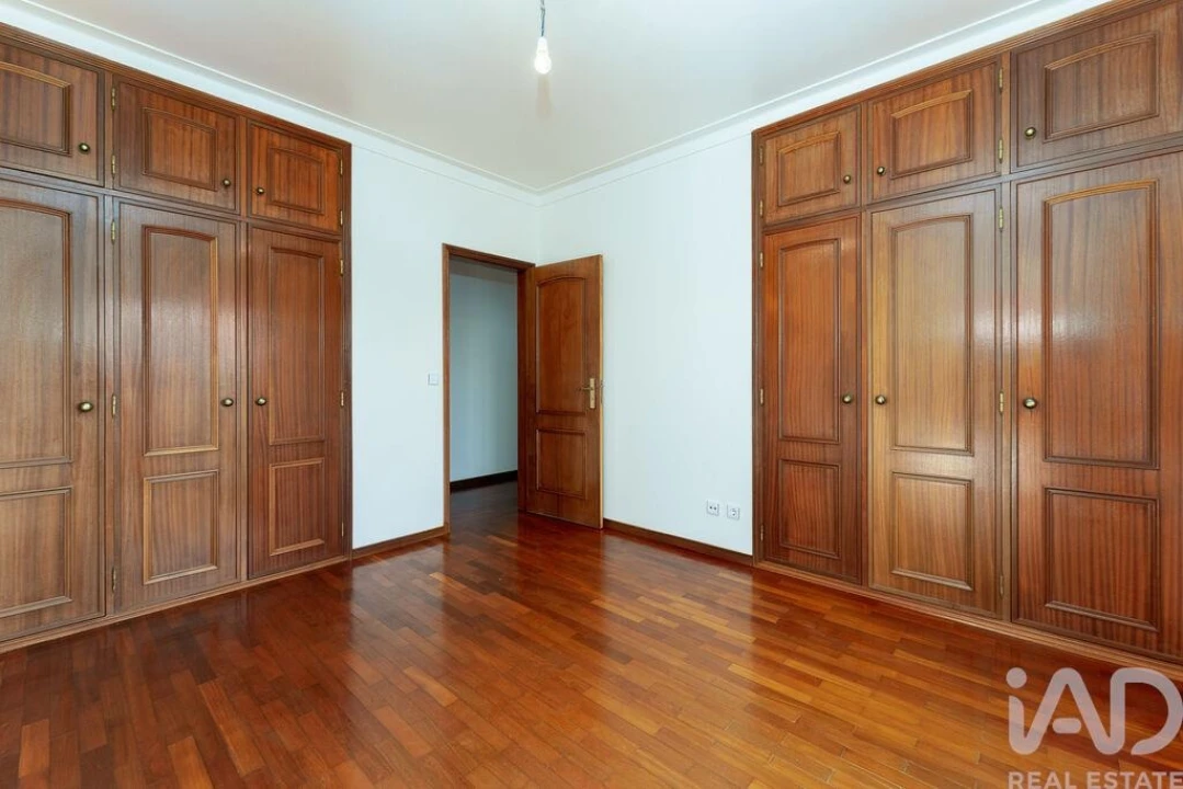 Moradia T5 para Venda em São Pedro de Tomar Foto 28