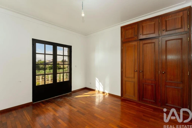 Moradia T5 para Venda em São Pedro de Tomar Foto 24