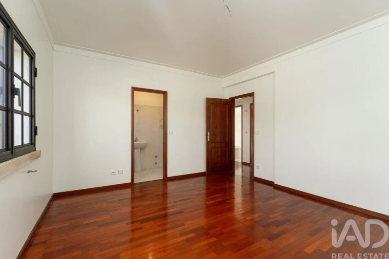 Moradia T5 para Venda em São Pedro de Tomar Foto 31