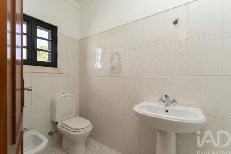 Moradia T5 para Venda em São Pedro de Tomar Foto 33