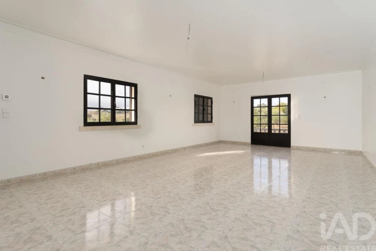 Moradia T5 para Venda em São Pedro de Tomar Foto 17