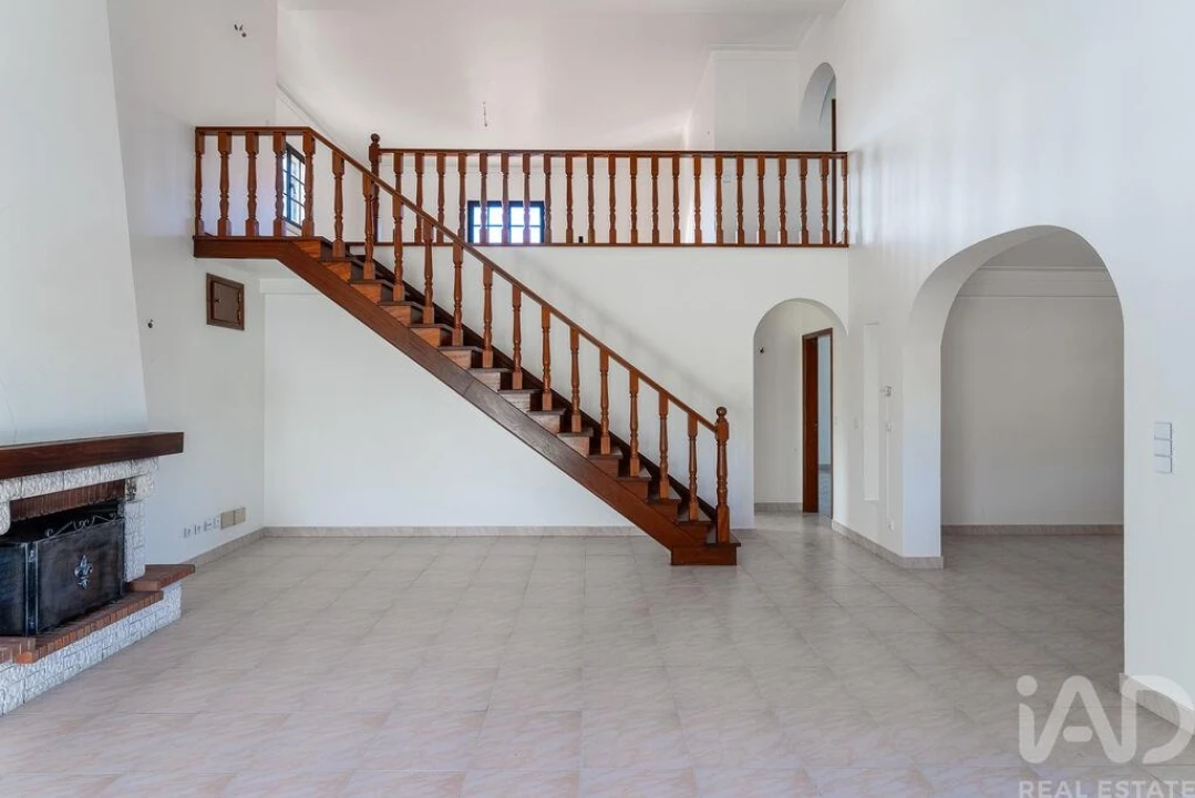 Moradia T5 para Venda em São Pedro de Tomar Foto 5