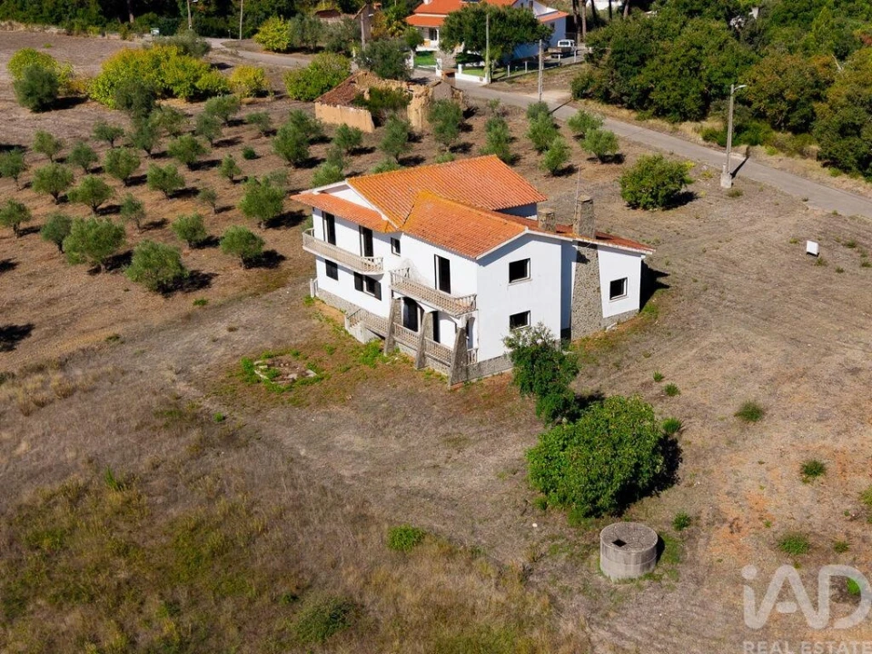 Moradia T5 para Venda em São Pedro de Tomar Foto 36