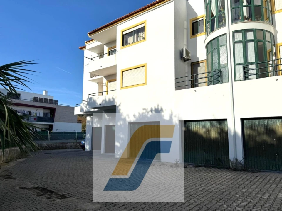 Apartamento T3 para Arrendamento em Lourinhã e Atalaia Foto 35