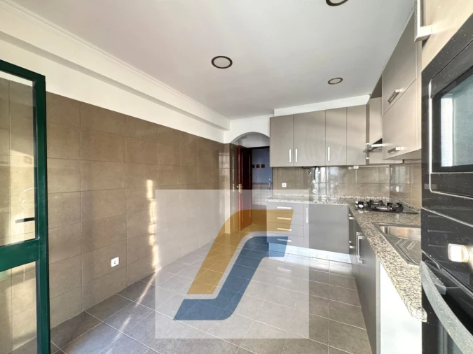 Apartamento T3 para Arrendamento em Lourinhã e Atalaia Foto 3