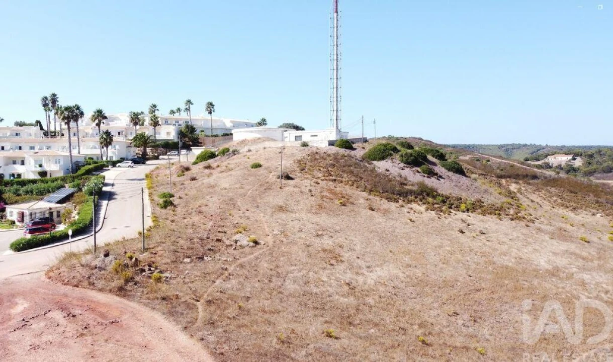 Terreno para Venda em Budens Foto 10