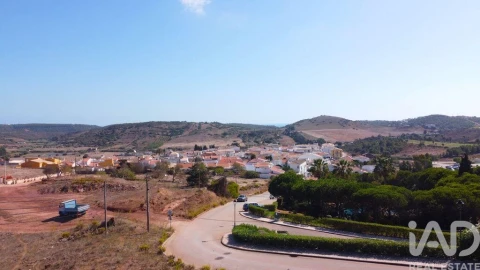 Terreno para Venda em Budens
