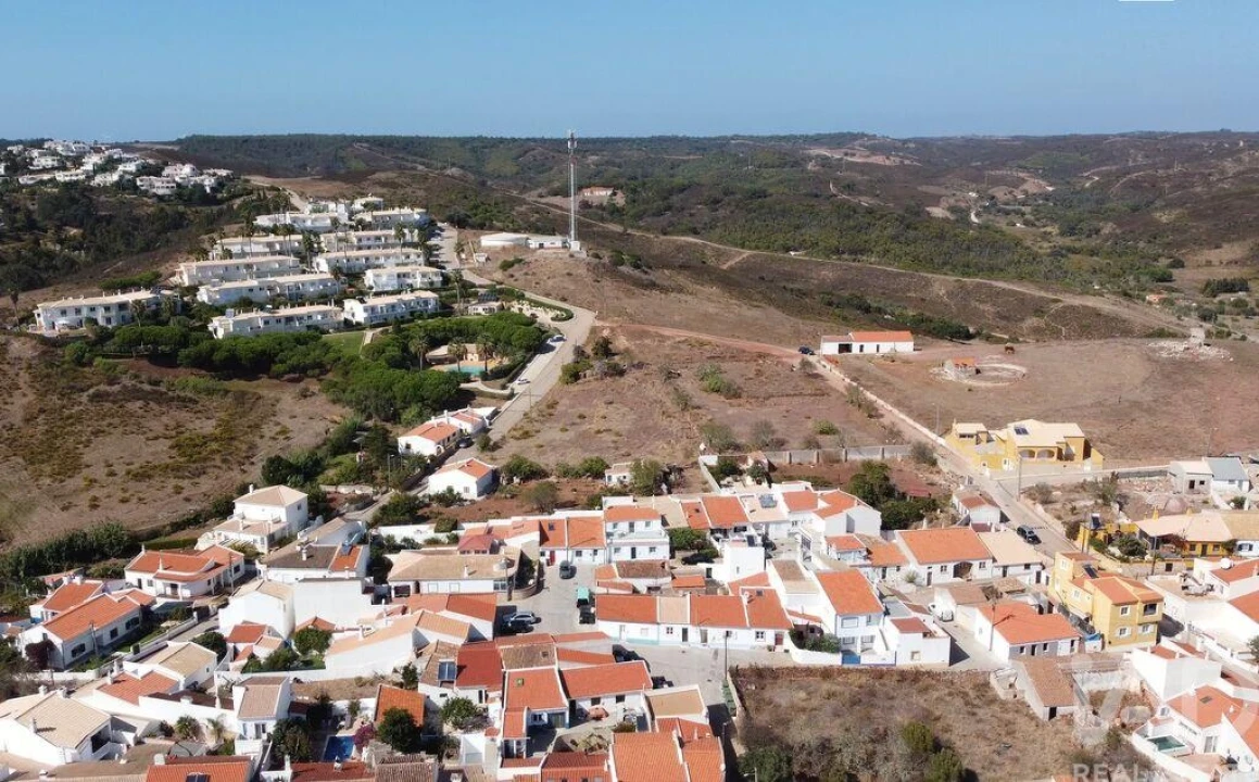 Terreno para Venda em Budens Foto 20