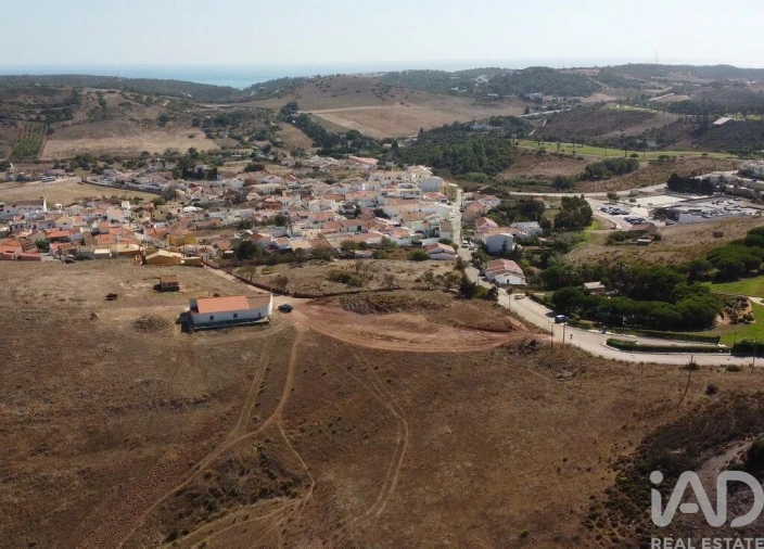 Terreno para Venda em Budens Foto 18