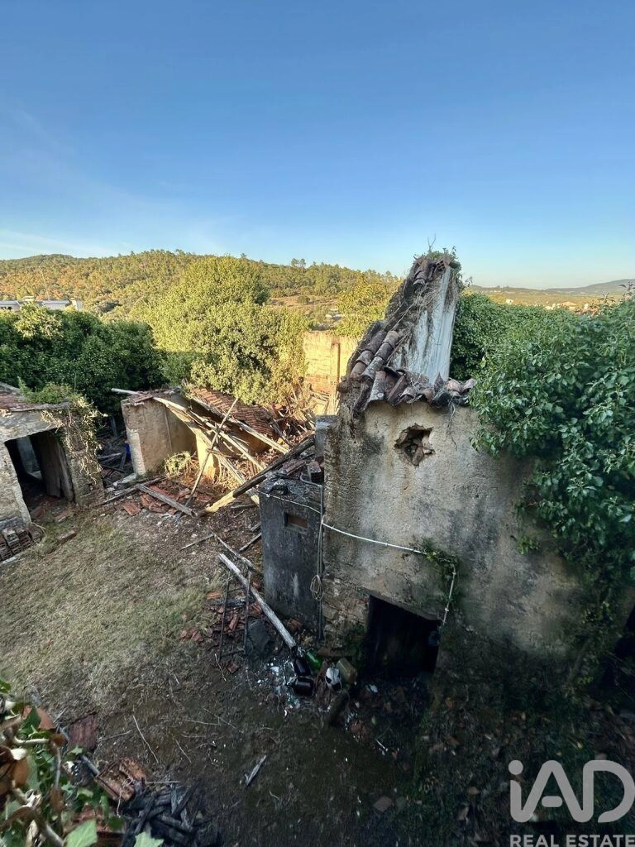 Moradia T5 para Venda em Chãos Foto 9