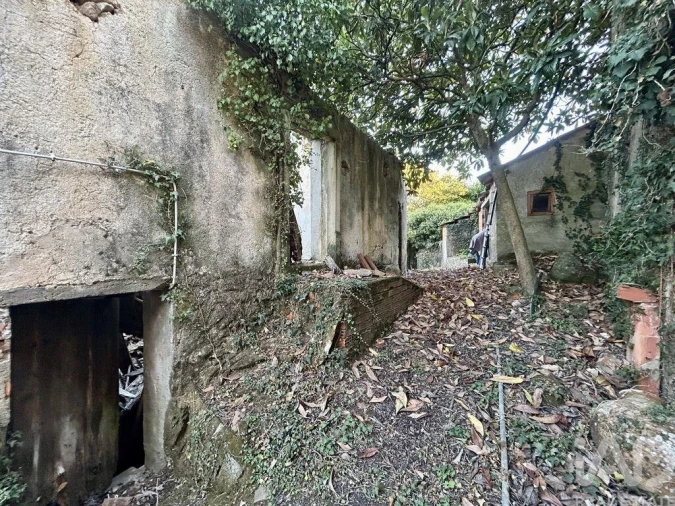 Moradia T5 para Venda em Chãos Foto 10