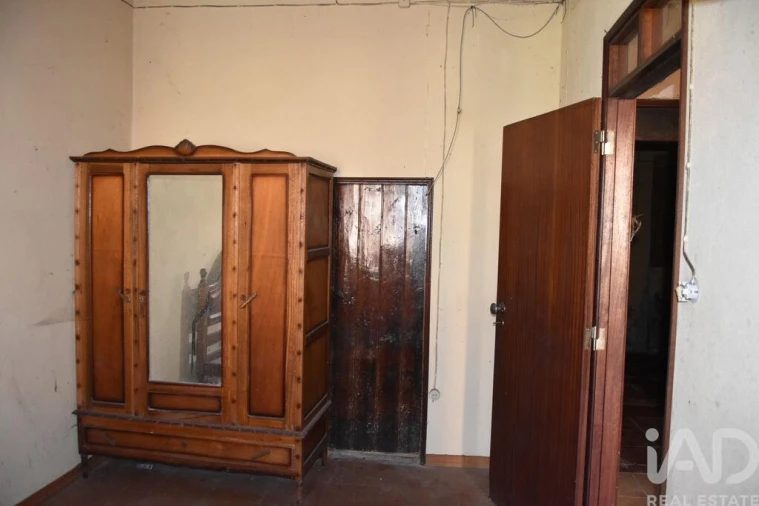 Moradia T5 para Venda em Chãos Foto 23