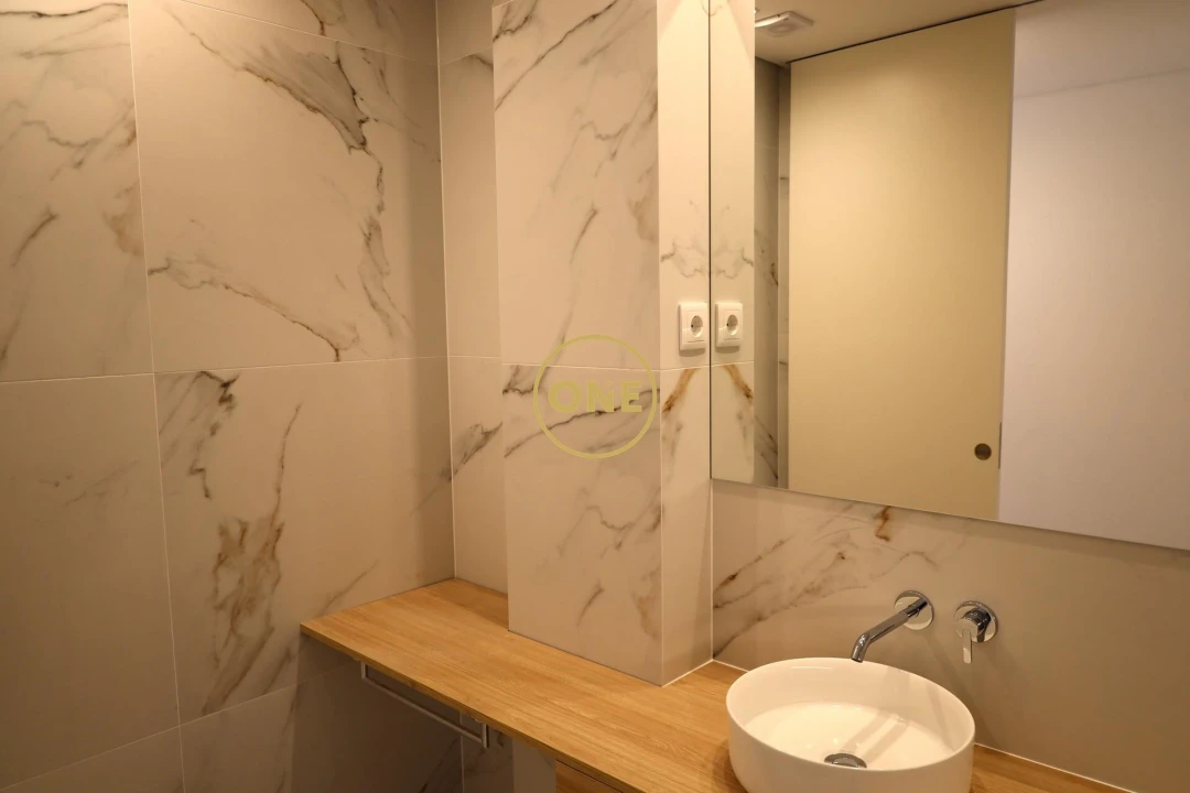 Apartamento T1 para Venda em Vila Nova de Famalicão e Calendário Foto 14