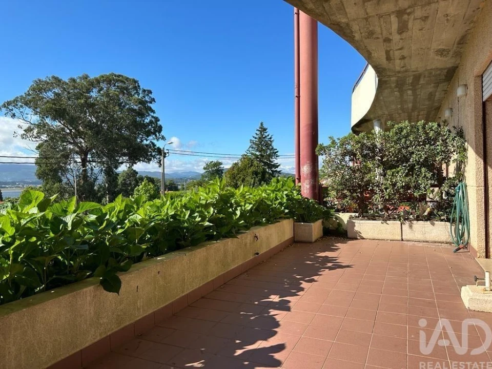 Apartamento T2 para Venda em Seixas Foto 34