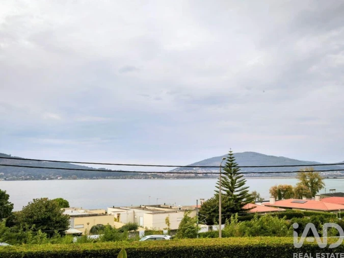 Apartamento T2 para Venda em Seixas Foto 3