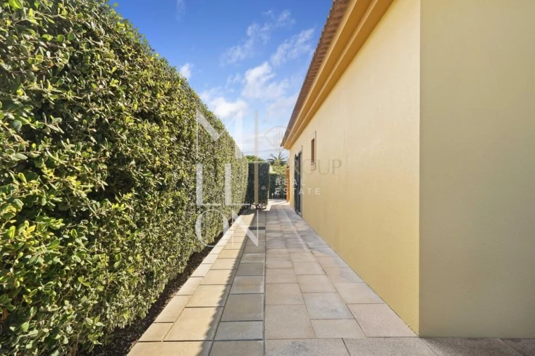 Moradia T3 para Venda em Porto Santo Foto 6