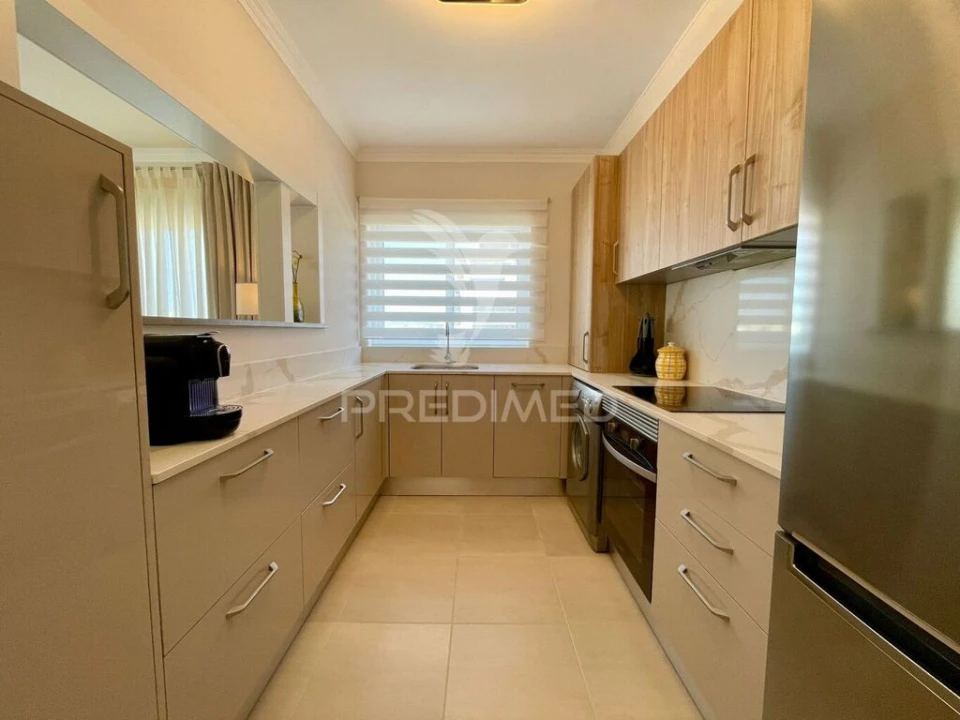 Apartamento T2 para Venda em Portimão Foto 19