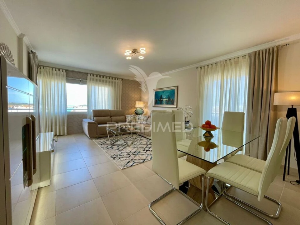 Apartamento T2 para Venda em Portimão Foto 6