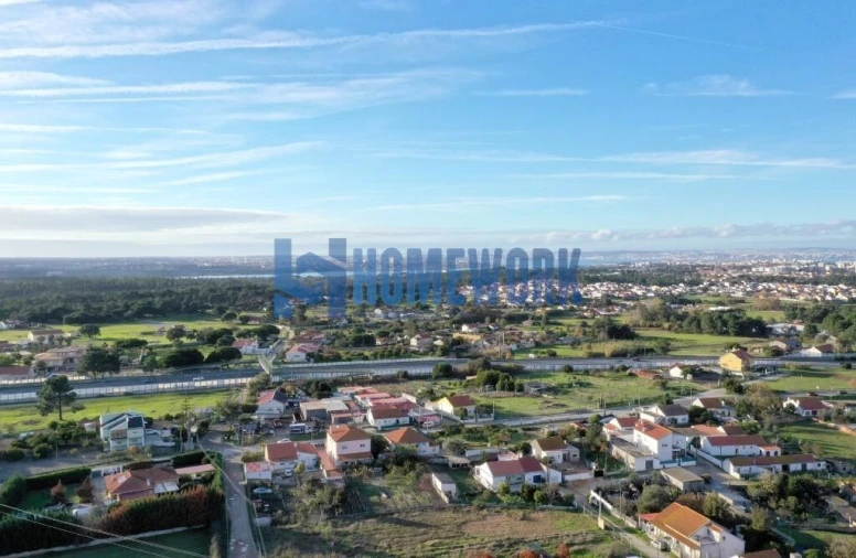 Terreno para Venda em Santo Antonio da Charneca Foto 10