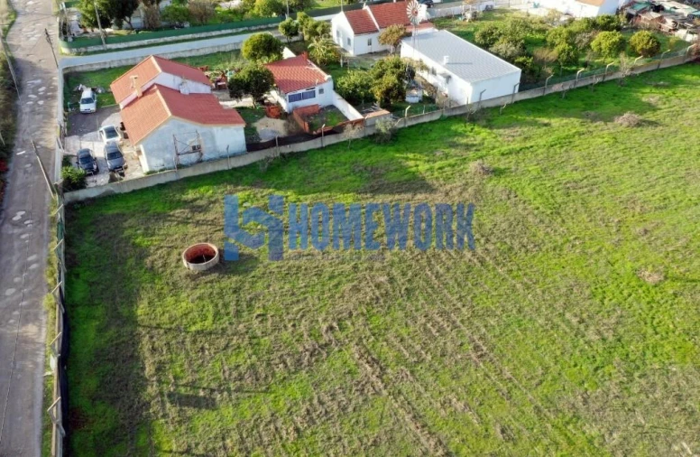 Terreno para Venda em Santo Antonio da Charneca Foto 2