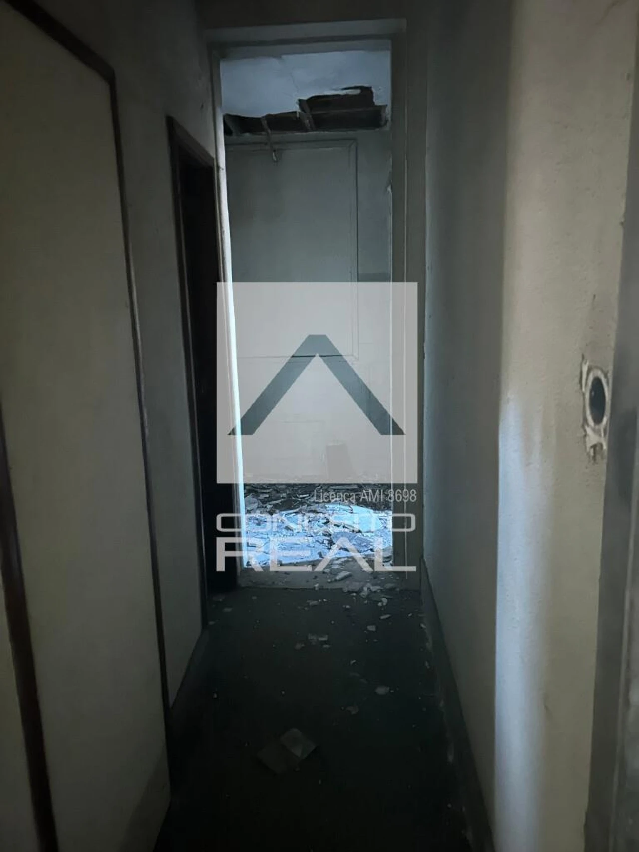 Prédio para Venda em Milheiros Foto 11