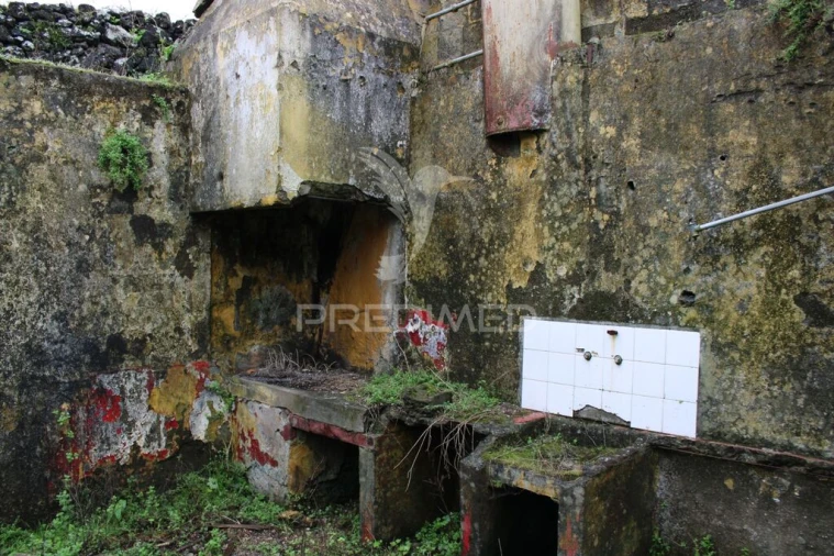 Moradia T3 para Venda em Posto Santo Foto 18