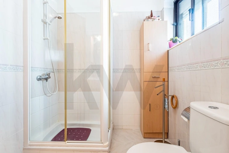 Apartamento T2 para Venda em Póvoa de Santo Adrião e Olival Basto Foto 29