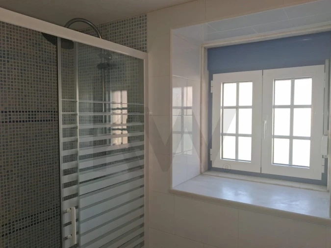 Moradia T1 para Arrendamento em São Pedro da Cadeira Foto 21