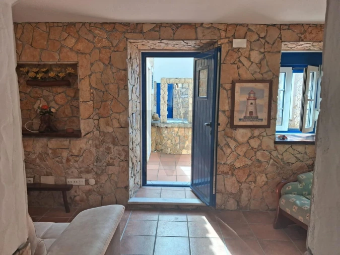 Moradia T1 para Arrendamento em São Pedro da Cadeira Foto 8