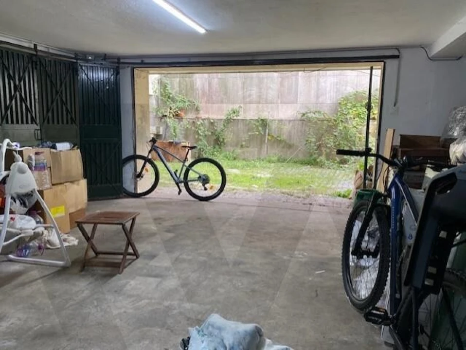 Garagem para Venda em Mafamude e Vilar do Paraíso Foto 7