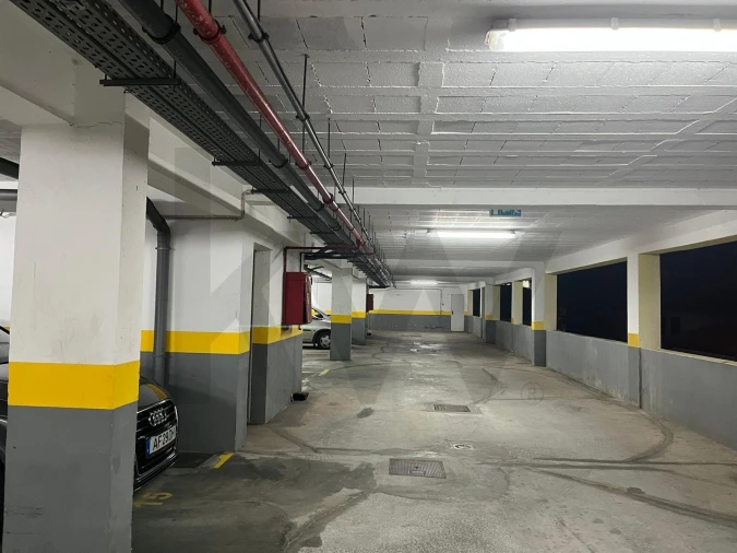 Apartamento T3 para Arrendamento em São Roque do Faial Foto 24