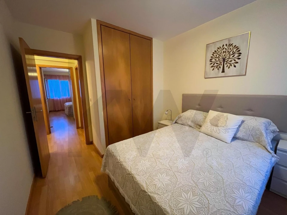 Apartamento T3 para Arrendamento em São Roque do Faial Foto 16