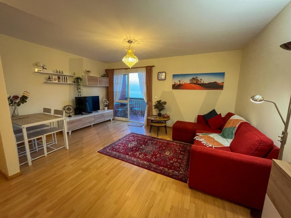 Apartamento T3 para Arrendamento em São Roque do Faial Foto 3