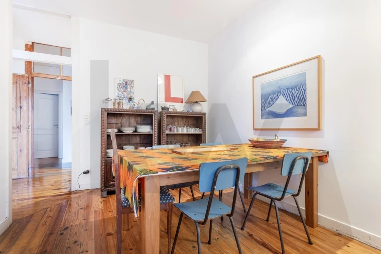 Apartamento T5 para Venda em Misericórdia Foto 7