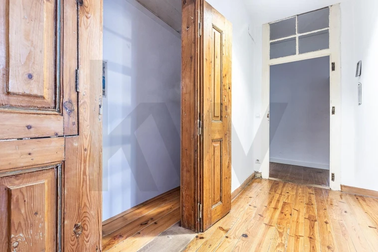 Apartamento T5 para Venda em Misericórdia Foto 13