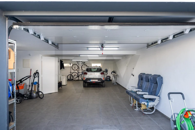 Moradia T3 para Venda em Sarilhos Grandes Foto 33