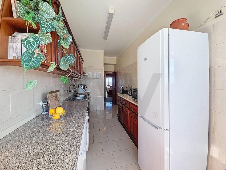 Apartamento T4 para Venda em Romeira e Várzea Foto 12