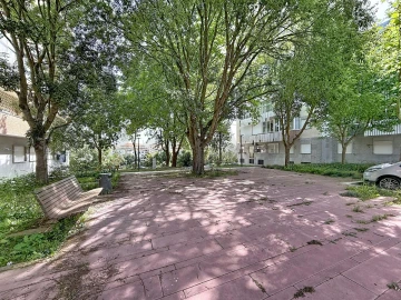 Apartamento T4 para Venda em Romeira e Várzea