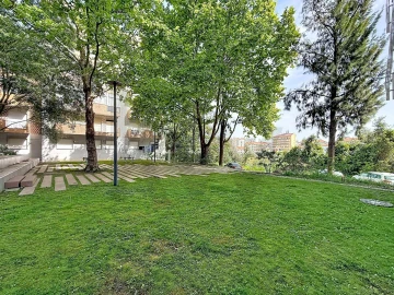 Apartamento T4 para Venda em Romeira e Várzea