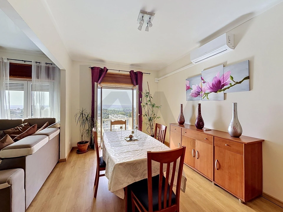 Apartamento T4 para Venda em Romeira e Várzea Foto 2