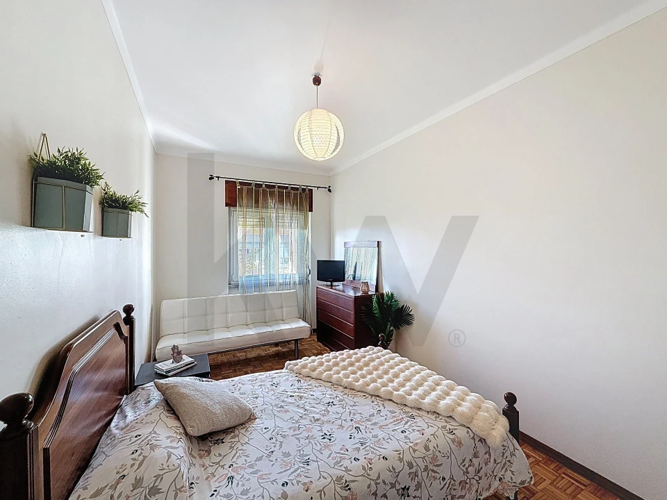 Apartamento T4 para Venda em Romeira e Várzea Foto 4