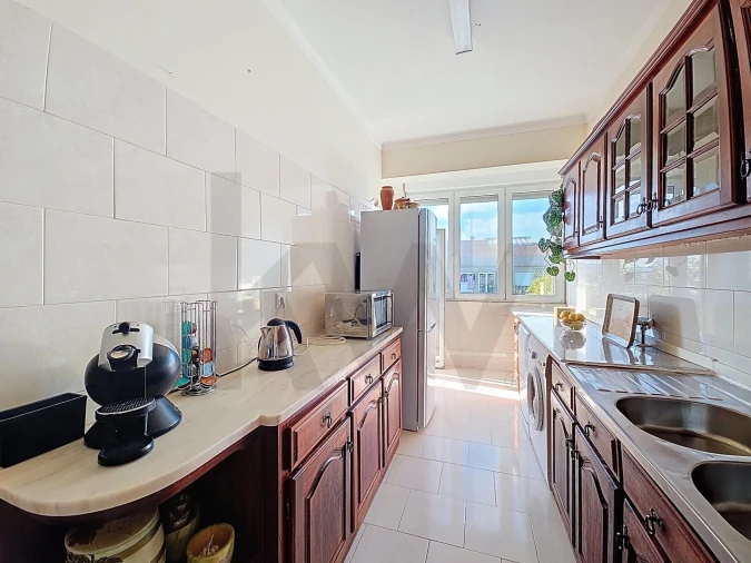 Apartamento T4 para Venda em Romeira e Várzea Foto 17