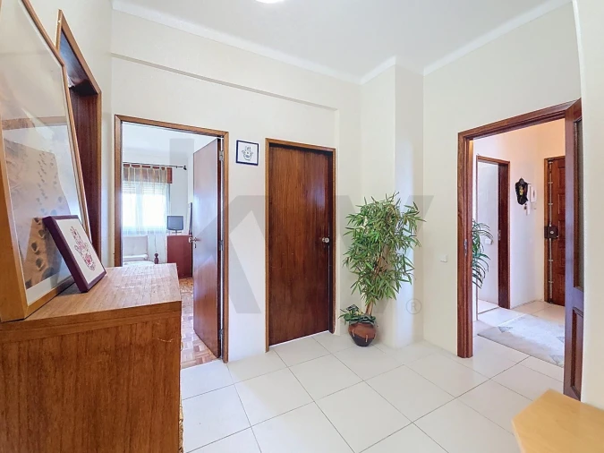 Apartamento T4 para Venda em Romeira e Várzea Foto 25