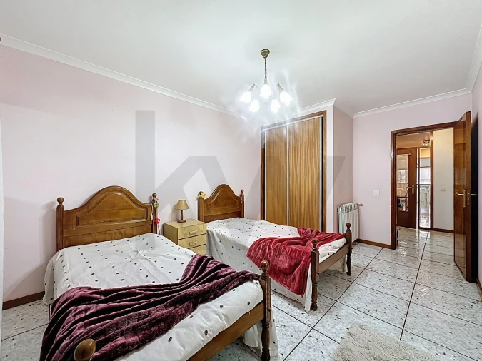 Apartamento T2 para Venda em Escapães Foto 20