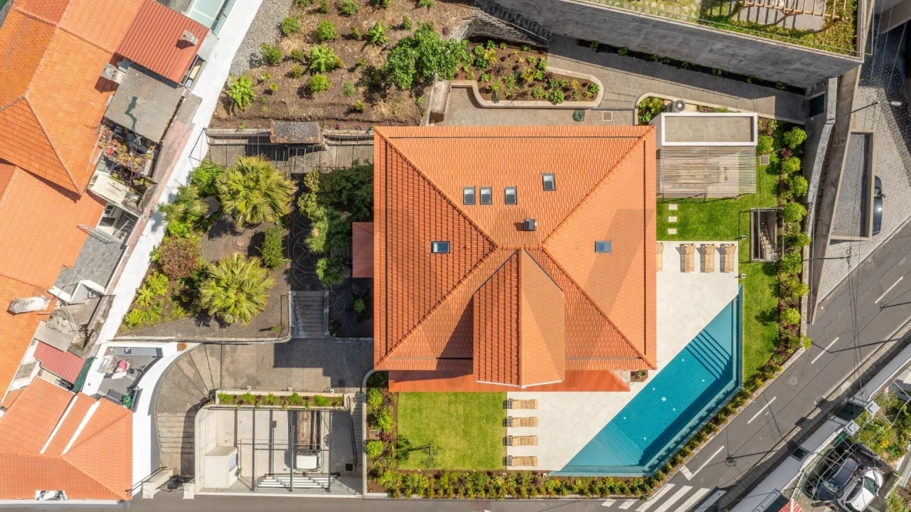 Moradia T7 para Venda em Funchal (Santa Maria Maior) Foto 34