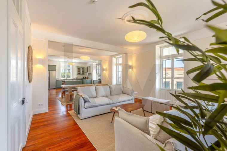 Moradia T7 para Venda em Funchal (Santa Maria Maior) Foto 11